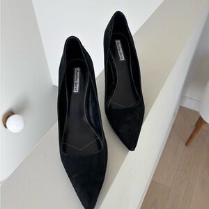 Charles David Classic Black Suede Pumps size 11